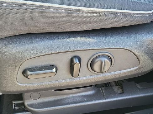 Certified 2023 Chevrolet TrailBlazer LT image 38