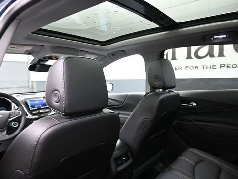 Used 2024 Chevrolet Equinox Premier image 24