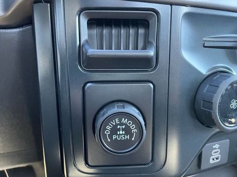 Used 2025 Ford F150 XL image 30