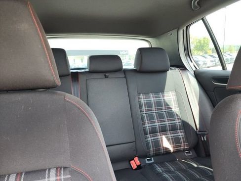 Used 2014 Volkswagen GTI Wolfsburg Edition FWD image 40