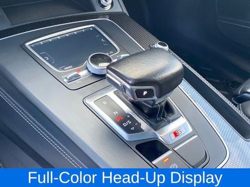 Used 2018 Audi SQ5 Prestige image 11