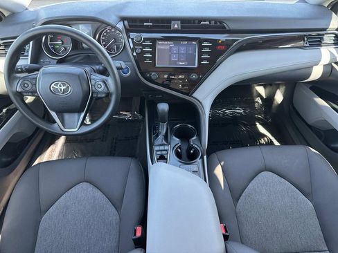 Used 2019 Toyota Camry LE image 8