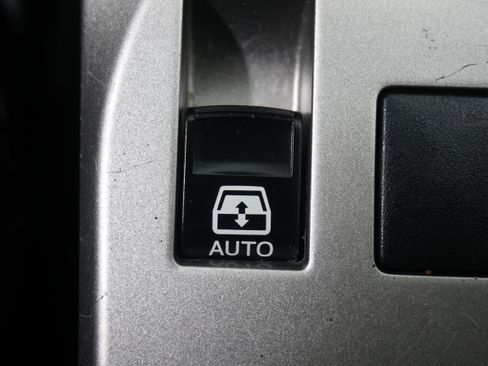 Used 2013 Toyota 4Runner SR5 RWD image 23