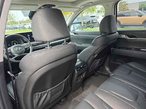Used 2023 Hyundai Palisade SEL AWD/4WD image 12