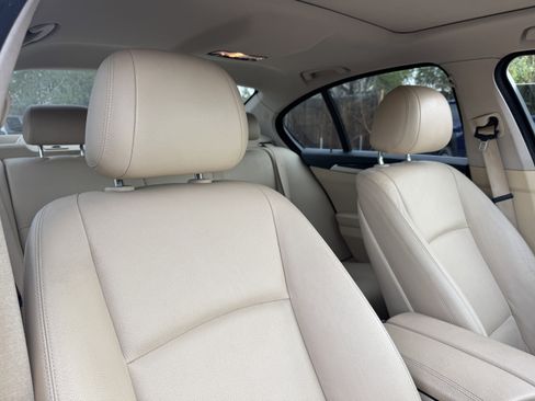 Used 2015 BMW 528i Sedan RWD image 21