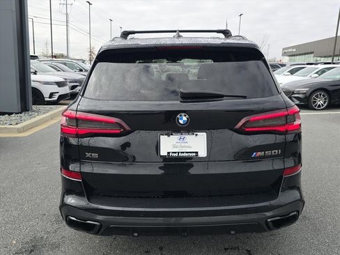 Used 2021 BMW X5 M50i w/ Executive Package image 4