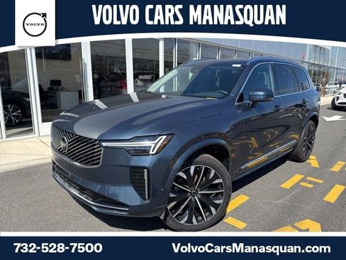 Used 2025 Volvo XC90 B6 Plus image 1