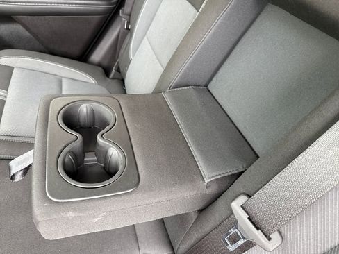 Used 2024 Chevrolet Blazer LT w/ Convenience Package FWD image 32