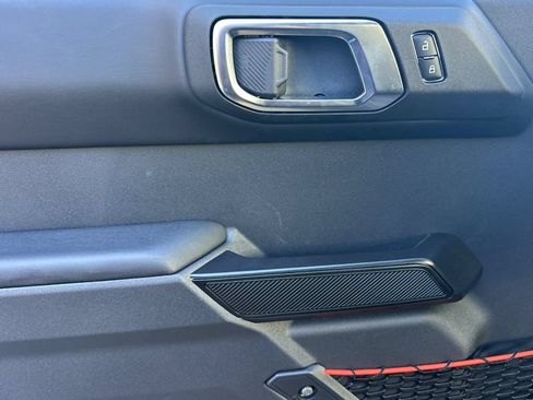 New 2025 Ford Bronco Raptor AWD/4WD image 7