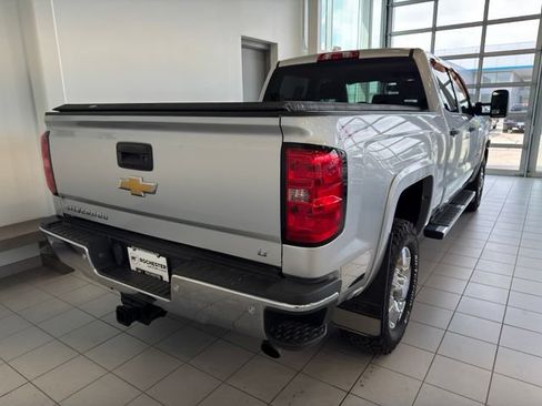 Used 2015 Chevrolet Silverado 3500 LT w/ LT Convenience Package AWD/4WD image 37