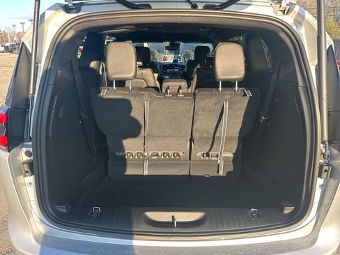 New 2026 Chrysler Pacifica Select image 23