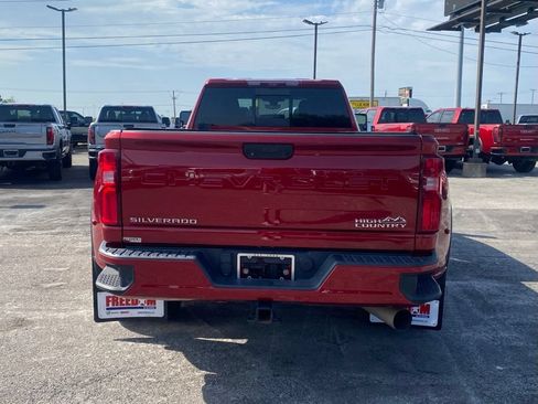 Used 2021 Chevrolet Silverado 3500 High Country AWD/4WD image 4
