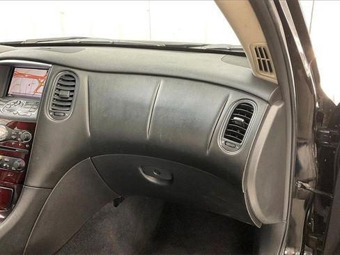 Used 2011 INFINITI EX35 Journey w/ Premium Pkg image 19