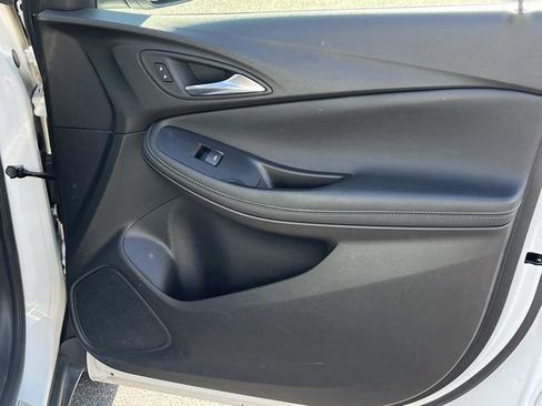 Used 2023 Buick Encore GX Preferred w/ Cold Weather Comfort Package FWD image 21