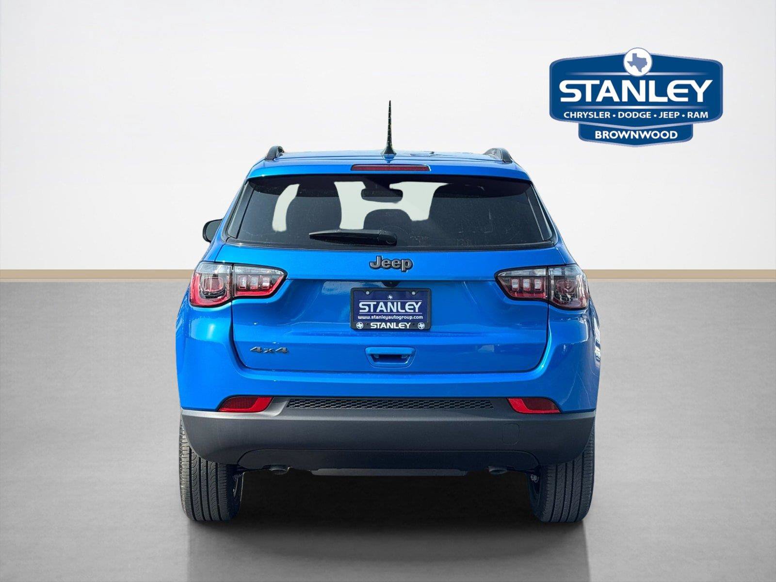 New 2026 Jeep Compass Latitude AWD/4WD image 7