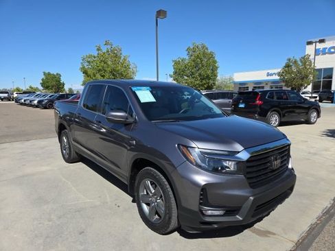 Certified 2023 Honda Ridgeline RTL image 3