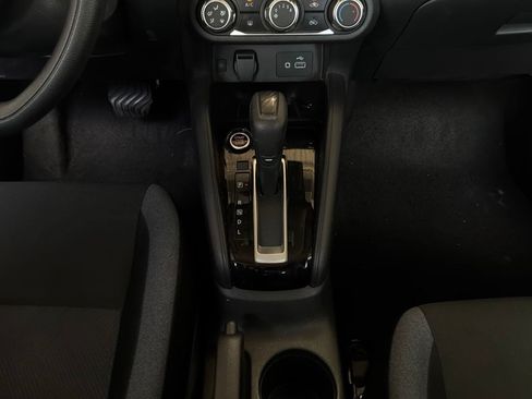 Used 2025 Nissan Versa SV FWD image 14