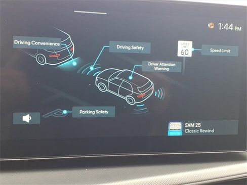 New 2026 Hyundai Santa Fe SE image 8