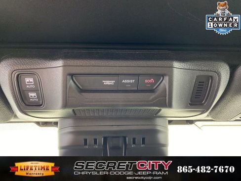 Used 2025 Jeep Wrangler Willys image 20