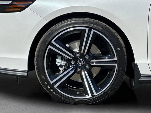 New 2025 Honda Accord Sport image 32