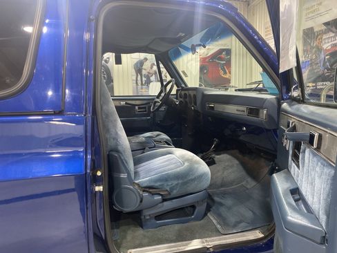 Used 1989 Chevrolet Blazer 4WD image 14