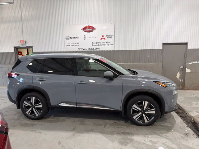 Used 2023 Nissan Rogue SL w/ SL Premium Package AWD/4WD image 2