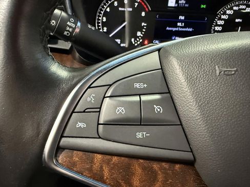 Used 2024 Cadillac XT5 Premium Luxury image 29