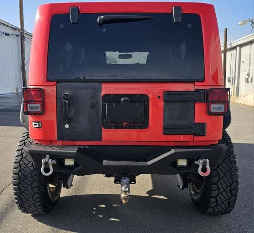 Used 2013 Jeep Wrangler Unlimited Sahara AWD/4WD image 6