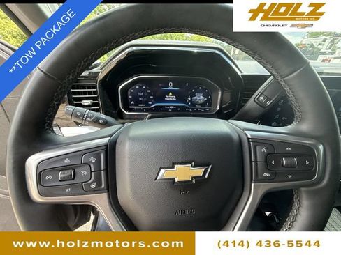 Used 2024 Chevrolet Silverado 1500 LT AWD/4WD image 11
