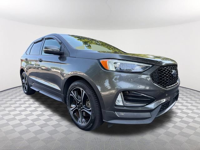 Used 2019 Ford Edge ST w/ Convenience Package AWD/4WD image 3