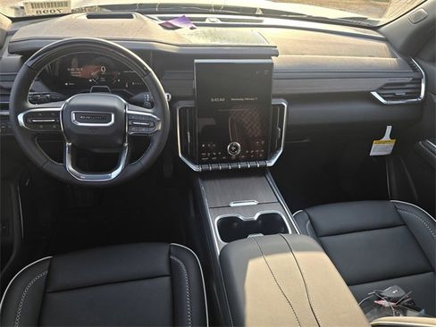 New 2026 GMC Acadia Denali image 13