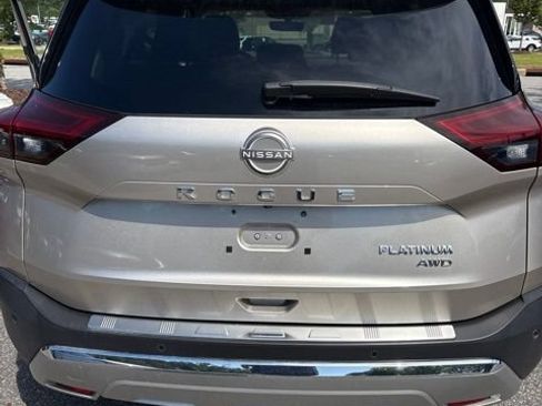 Used 2023 Nissan Rogue Platinum w/ Platinum Premium Package AWD/4WD image 8