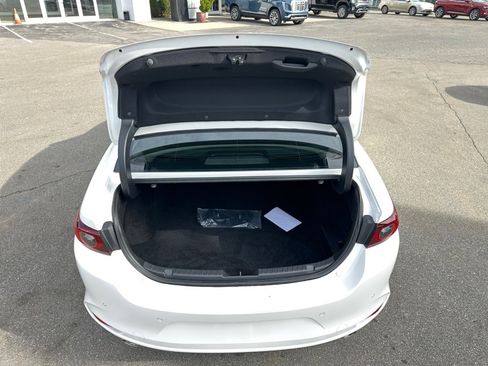Used 2024 MAZDA MAZDA3 2.5 Turbo Sedan w/Premium Plus image 18