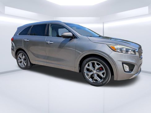 Used 2017 Kia Sorento SX FWD image 1