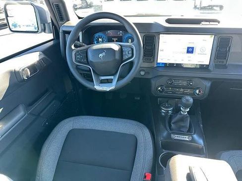 New 2025 Ford Bronco 4-Door image 13