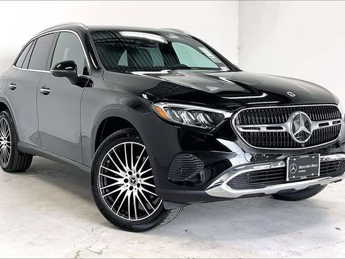 New 2026 Mercedes-Benz GLC 300 4MATIC image 1