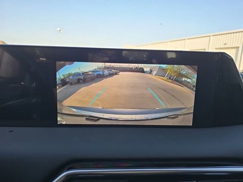 New 2026 Nissan Armada SV image 9