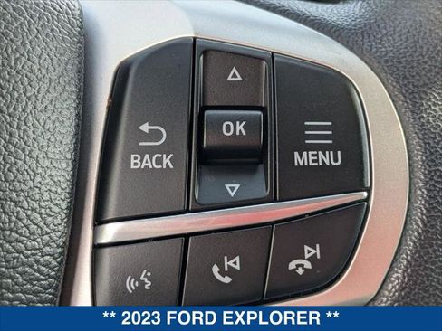 Used 2023 Ford Explorer XLT w/ Equipment Group 202A RWD image 15