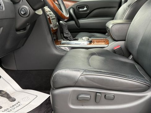 Used 2019 INFINITI QX80 Luxe w/ Proassist Package image 22
