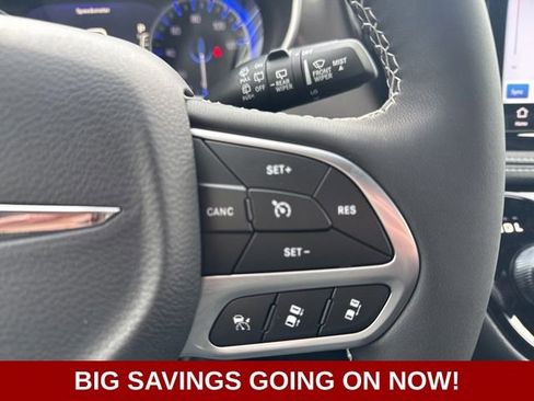 New 2026 Chrysler Pacifica Select w/ S Appearance Package image 27