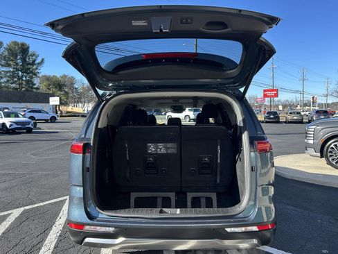 Used 2024 Kia Carnival SX Prestige image 6