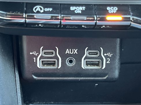 Used 2023 Dodge Durango GT image 8