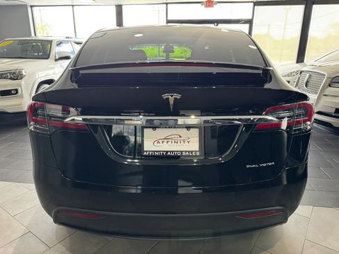 Used 2020 Tesla Model X AWD/4WD image 4