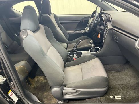 Used 2014 Scion tC FWD image 21