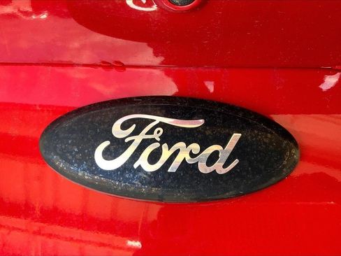 Used 2024 Ford Mustang Coupe RWD image 9
