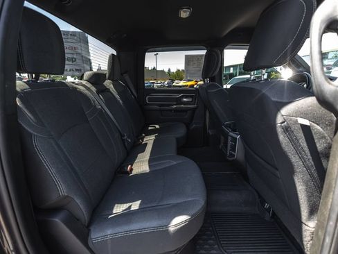 Used 2021 RAM 3500 Big Horn w/ Night Edition AWD/4WD image 33
