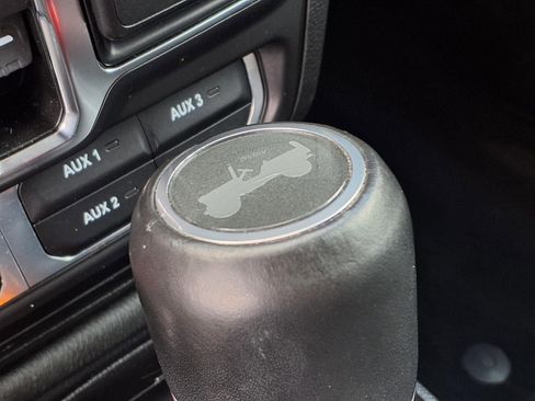 Used 2021 Jeep Wrangler Unlimited Rubicon image 13