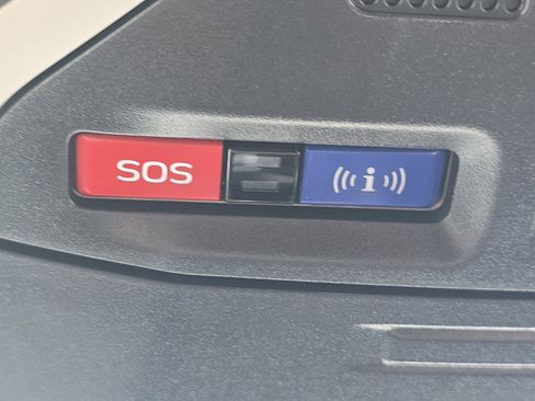 New 2025 Subaru Outback Onyx Edition XT image 28