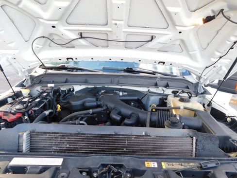 Used 2011 Ford F550 2WD Regular Cab Super Duty w/ PWR Equipment Group image 15