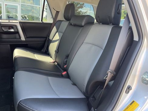 Used 2022 Toyota 4Runner SR5 Premium RWD image 14